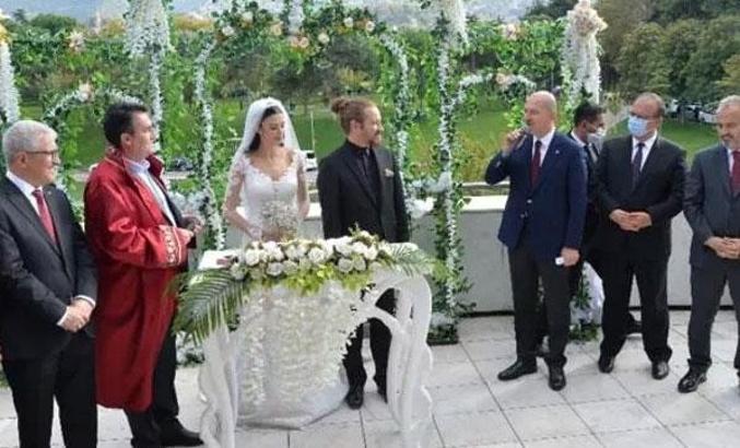 Bakan Soylu, Başdanışmanı Harun Akın'ın oğlunun nikahına katıldı