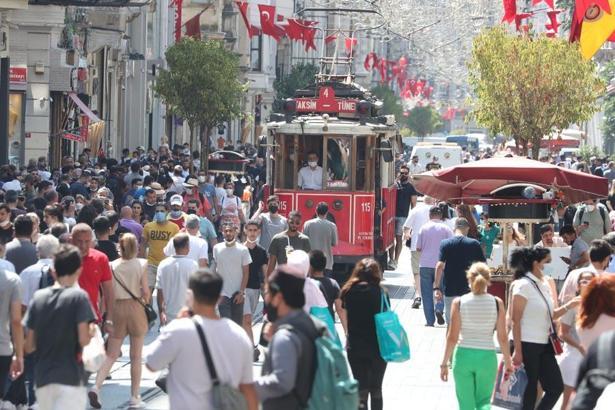 Omicron varyantıyla ilgili korkutan uyarı! 'İstanbul için ciddi risk söz konusu'