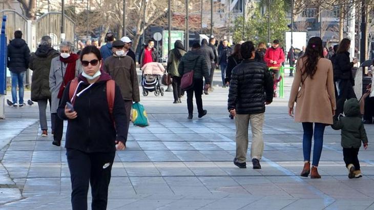 'Omicron'la ilgili korkutan açıklama! '1 ay içinde 3 defa yakalananlar var'