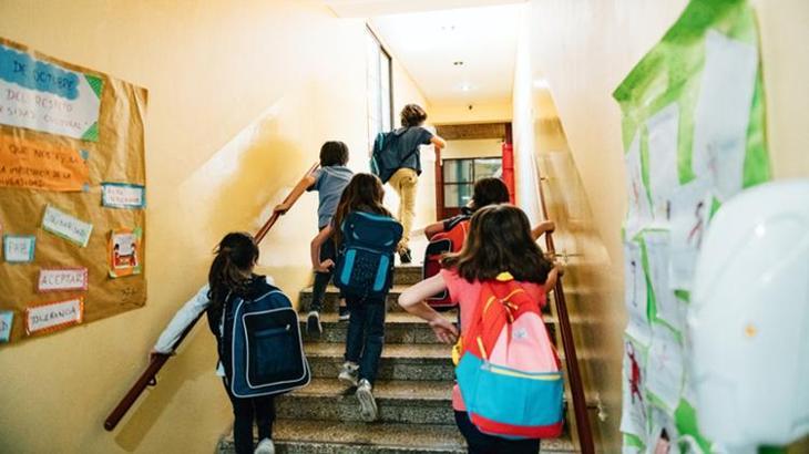 Okullar açılıyor mu? Yüz yüze eğitim başlıyor mu? 15 tatil uzadı mı? 7 Şubat Pazartesi okul var mı?