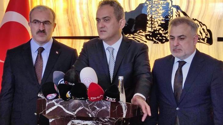 Yüz yüze eğitim ile ilgili flaş açıklama! Bakan Özer duyurdu