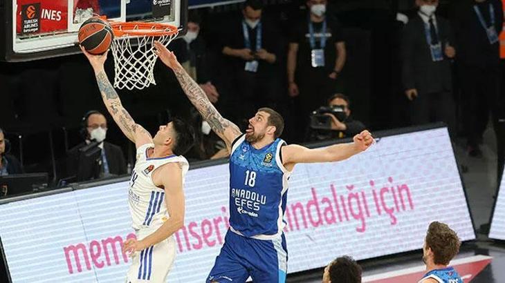 Real Madrid Micic ve Moerman'ı durdurmadı Anadolu Efes 'olmaz' denileni başardı!