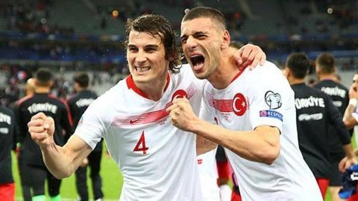 Çağlar Söyüncü dediler Merih Demiral çıktı! Dev kulübe gidiyor
