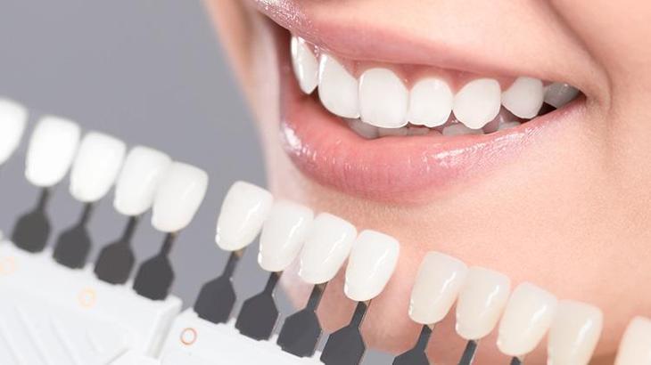 Dikişsiz implantın normal implanta göre avantajları nelerdir?