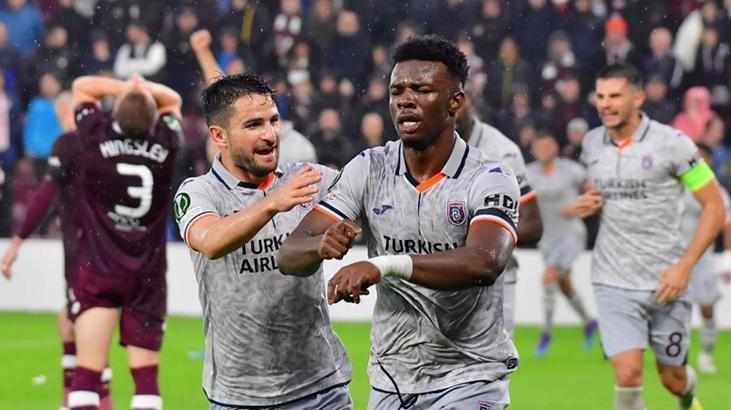Başakşehir, deplasmanda şov yaptı!