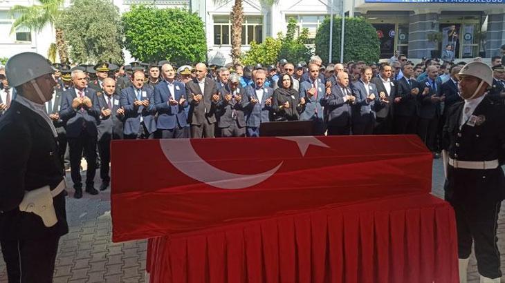 Polisevi saldırısında şehit olan polis memuru Sedat Gezer için tören düzenlendi