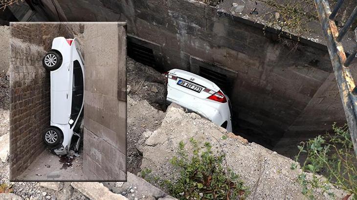 Öğretmenlerin içinde olduğu araç kaza yaptı! 3 yaralı
