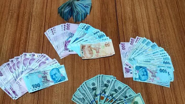 ATM önünde bulduğu paraları aldı, polis yakaladı