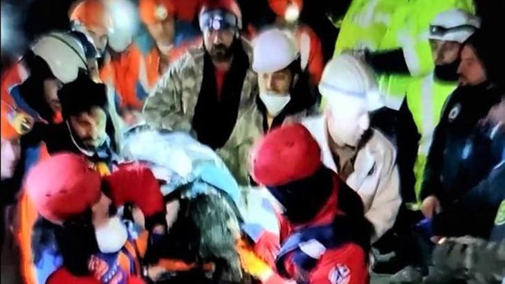 142 saat sonra gelen mucize! Meltem öğretmen sağ kurtuldu