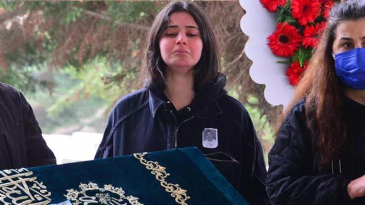 Helin Kandemir'in babası son yolculuğuna uğurlandı! Dostları destek oldu