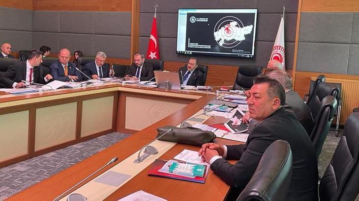 YÖK Üyesi Prof. Dr. Açıkgöz: Depremde 1605 öğrencimiz hayatını kaybetti
