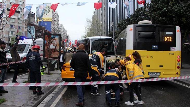Şişli'de servis minibüsü önce iki İETT otobüsüne ardından taksiye çarptı