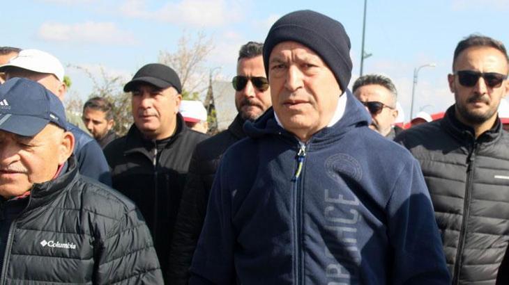 Bakan Akar: 40 yıldır milletimizin başına musallat olan beladan asil milletimizi kurtaracağız