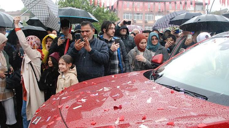 Bartın'da sağanak yağmura rağmen Togg heyecanı