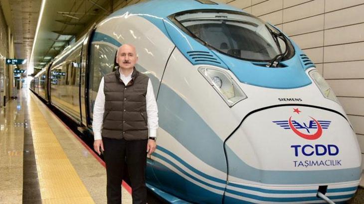 Bakan Karaismailoğlu: Samsun-Sarp hızlı tren hattında hızlı adım atacağız