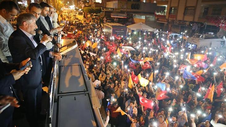 Bakan Nebati: Bugün Türkiye’nin günü, bugün ümmetin, bayrağın, devletin, milletin, vatanın günü