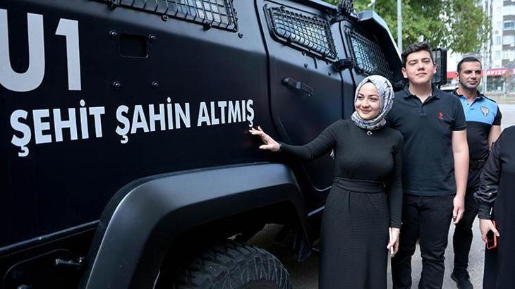Şehit polisin adı verilen zırhlı araç evine getirildi; ailesi duygulandı