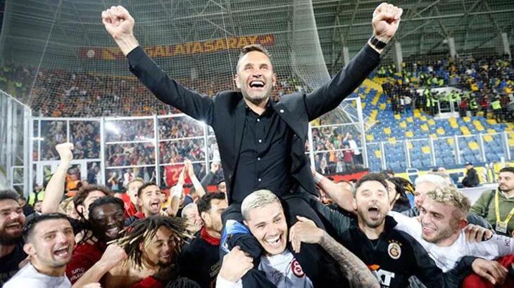 Okan Buruk 4 yıl daha Galatasaray'da! Pazarlık bile yapmadı