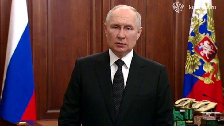 Putin'den Wagner komutanlarına teşekkür: Ya Rusya Savunma Bakanlığı ile kontrat imzalayacaklar ya da Belarus'a gidecekler