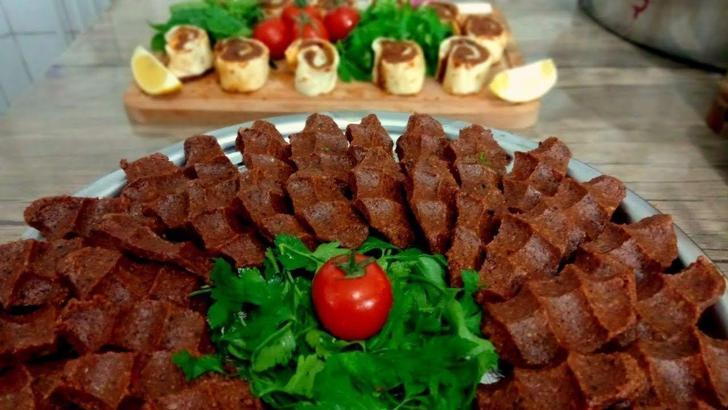 Çiğ köfte neden buzla yoğrulur? MasterChef All Star'da çiğ köfte yapıldı!