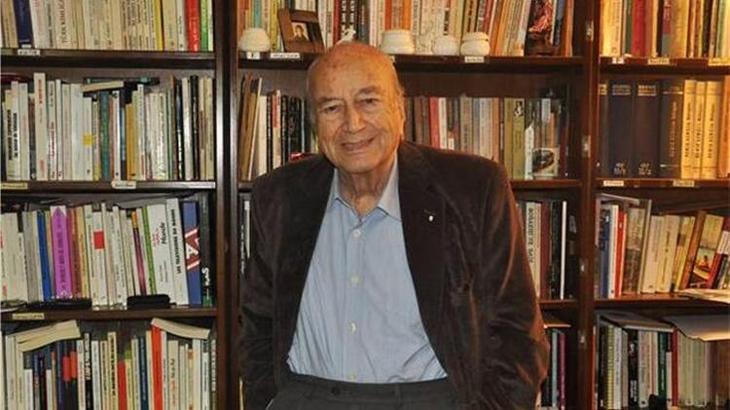 Hıfzı Topuz hayatını kaybetti