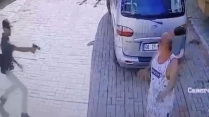 Site içinde dehşeti yaşadı! Saldırı anları saniye saniye kaydedildi...