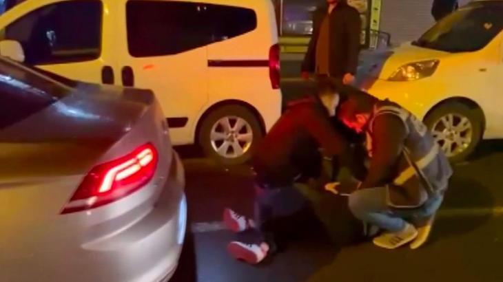 Emniyet'ten sazan sarmalı operasyonu! 20 şüpheli tutuklandı