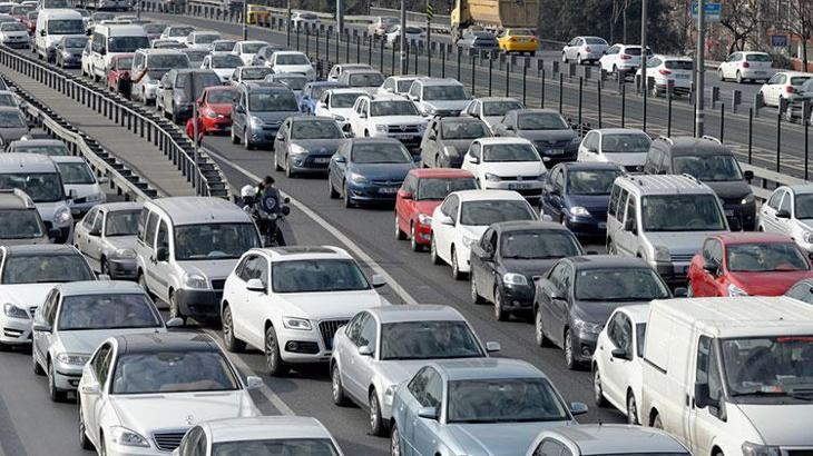 Mart ayında trafiğe kaydı yapılan araç sayısı arttı - Ekonomi Haberleri