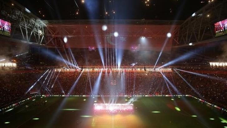 Galatasaray şampiyonluk kutlaması ne zaman? Rams Park'ta şampiyonluk kutlaması saat kaçta, hangi kanalda?