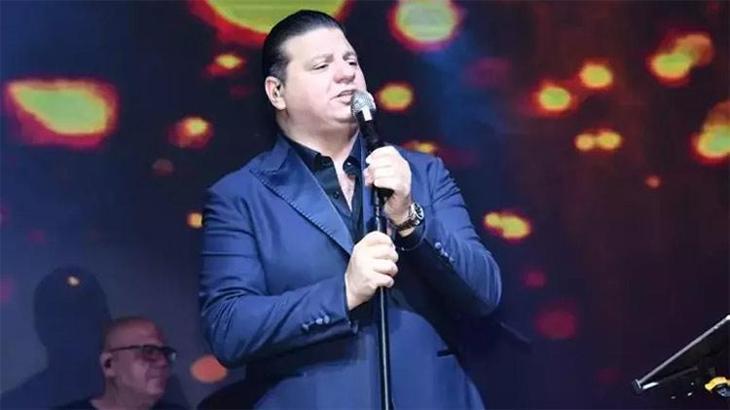 Kubat kendini yere göğe sığdıramadı: Balmumu heykeli gibiyim hiç değişmiyorum