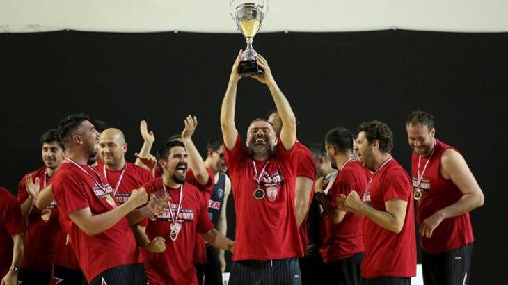 Yıldız Holding Basketbol Takımı CBL Türkiye Şampiyonu oldu! "Çıtayı daima yükseltiyoruz"