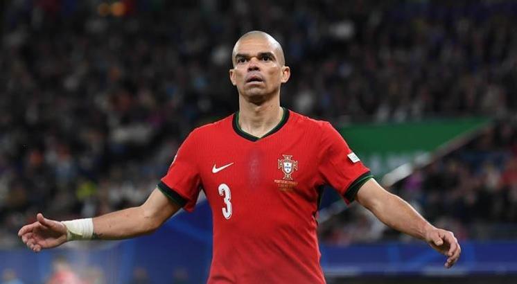 Pepe futbolu bıraktı mı? Pepe futbolu ne zaman bıraktı?