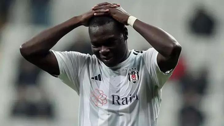 Bronckhorst gözden çıkardı! Vincent Aboubakar, Hatayspor yolunda