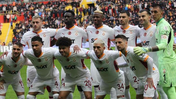 Kayserispor - Galatasaray maçı penaltıyla başladı