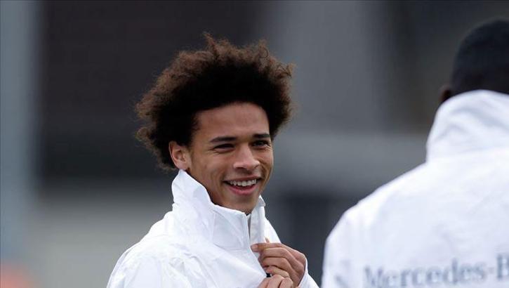 Galatasaray, Leroy Sane'yi resmen açıkladı