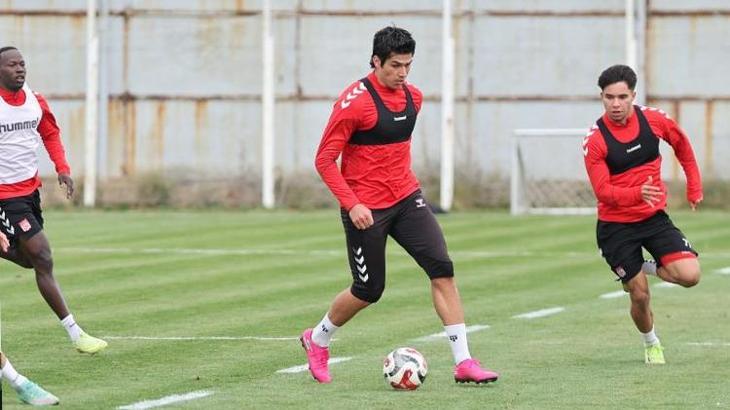 Sivasspor, Esenler Erokspor maçı öncesi harekete geçti