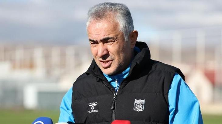 Sivasspor'da Mehmet Altıparmak kötü haberi verdi: Kadroda olmayacak