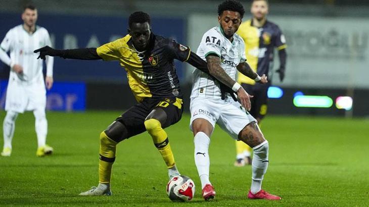 Iğdır FK deplasmanda İstanbulspor'u 2 golle geçti