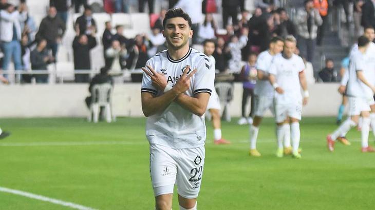 Altay'da alarm! 2 yıldız isimden gelen haber işleri değiştirdi