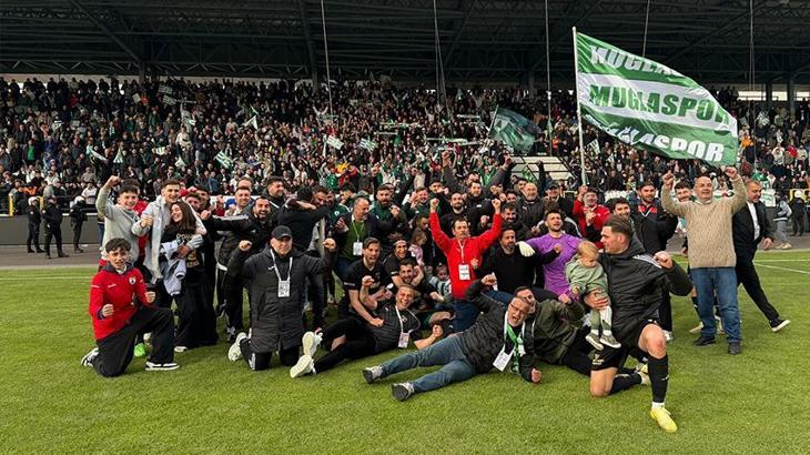 Muğlaspor, Şanlıurfaspor'u devirdi! 1. lig için tek maç kaldı