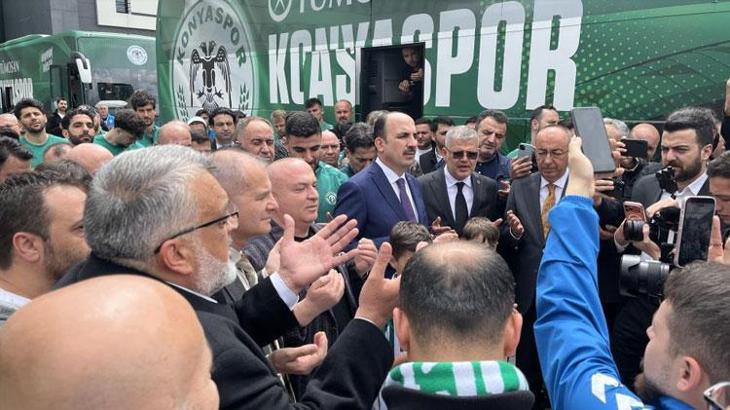 Konyaspor, kupa finali için Antalya'ya törenle uğurlandı