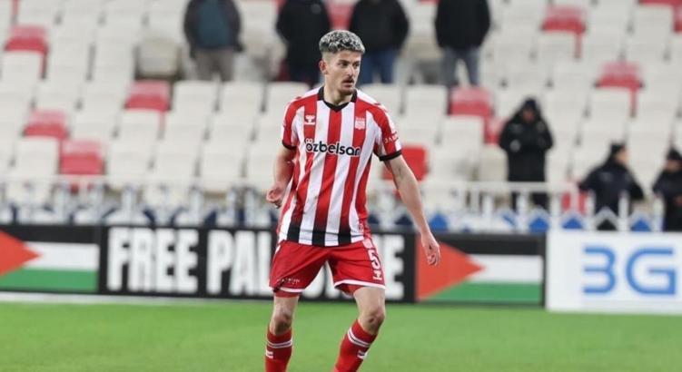 Bursaspor yeni transferini duyurdu!