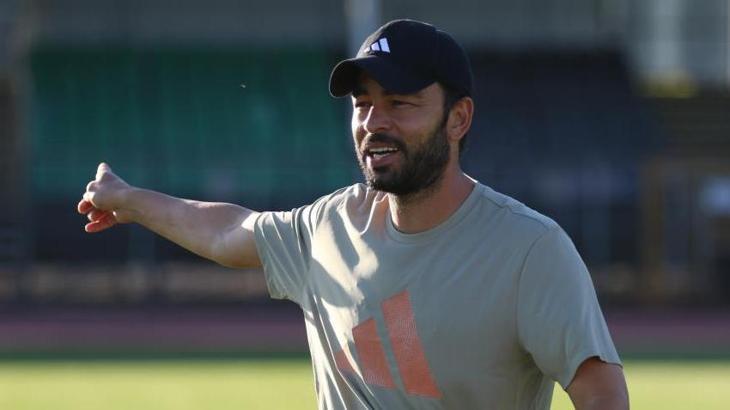 Kocaelispor'da Selçuk İnan 'maalesef' deyip açıkladı: Galatasaray maçında olmasın