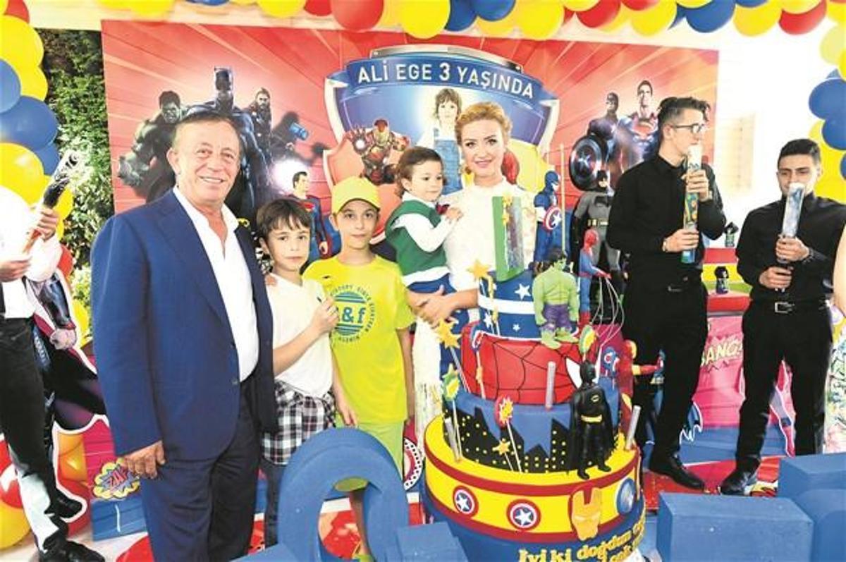 Ali Ağaoğlu ve oğlu - Magazin Haberleri