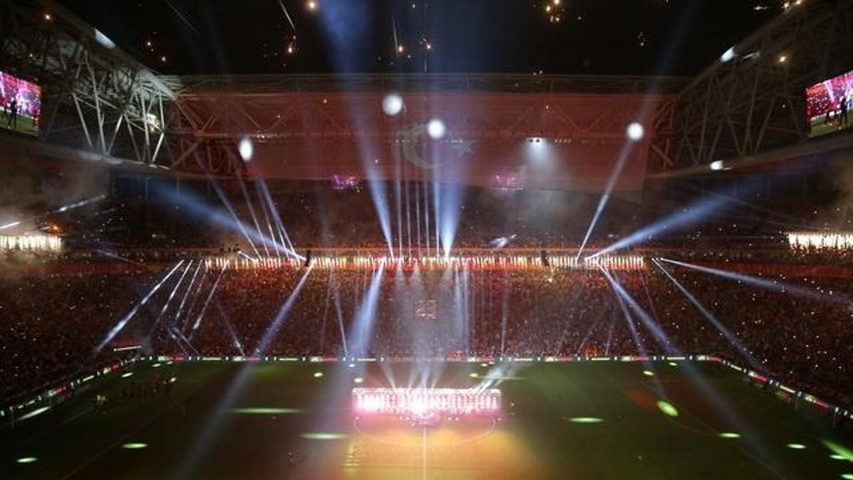Galatasaray şampiyonluk kutlaması ne zaman Rams Park'ta şampiyonluk kutlaması saat
