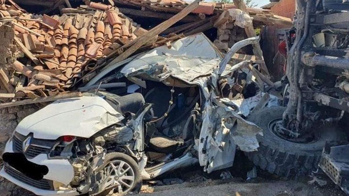 The watercraft that went to intervene within the forest hearth overturned the automotive: 3 injured