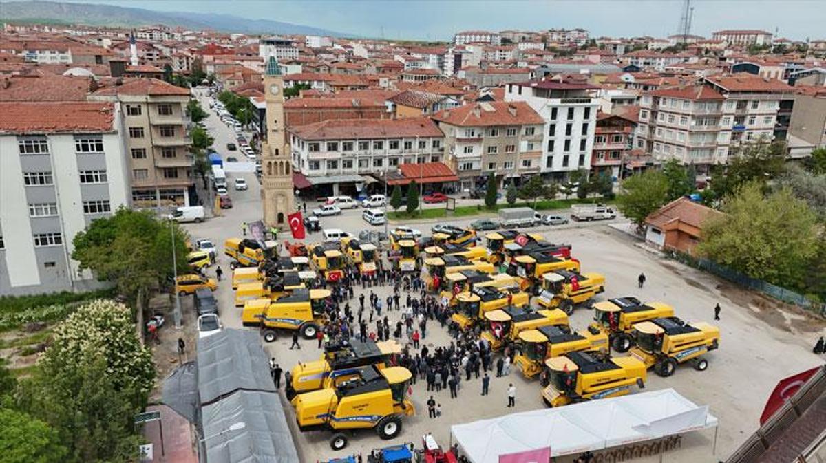 Yerköy'de Biçerdöver Uğurlama Töreni renkli görüntülerle gerçekleşti