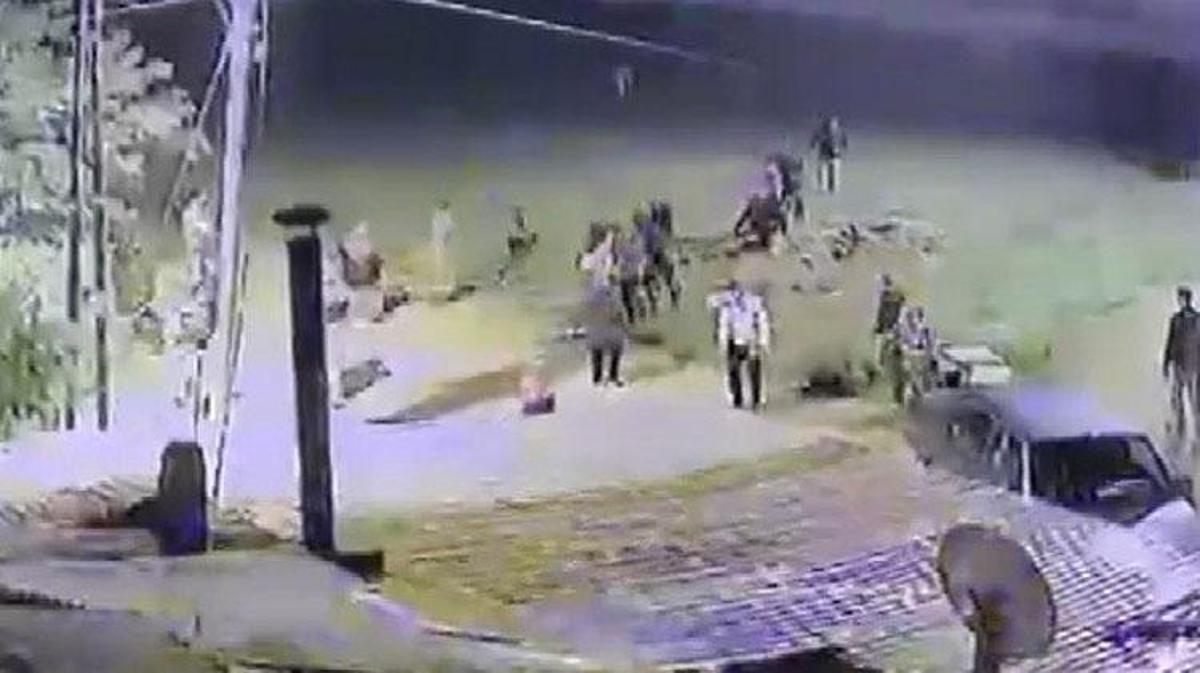 Çadırkaya'da çıkan kavgada yaralananların hastaneye kaldırılması.