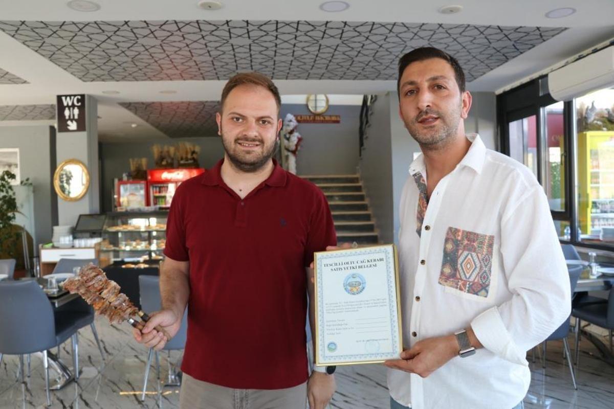 Oltu Cağ Kebabı'nın tanıtımına yönelik yeni düzenlemelerle ilgili haber görseli.