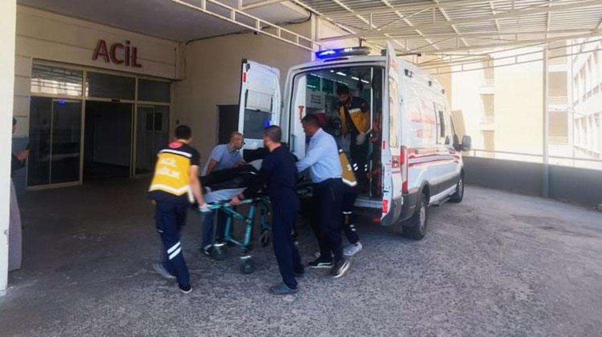 Mercimek hasadında çalışan işçiler hastaneye kaldırıldı.